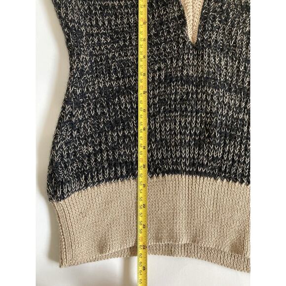 Women’s Classic Alpaca V Neck Zahara Knit Sweater Size Large New With Tags - Picture 6 of 6